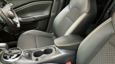 Nissan Juke 1.0 DiG-T 114 Kiiro 5dr DCT Petrol Hatchback